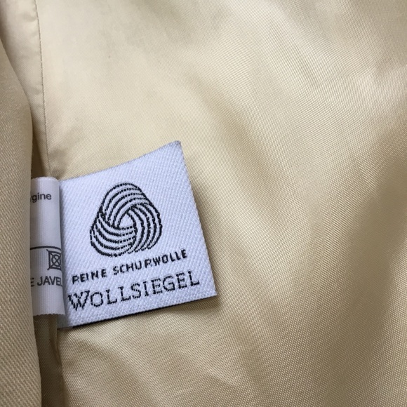 NWT Contraire  Louis Feraud blazer. - Picture 5 of 5